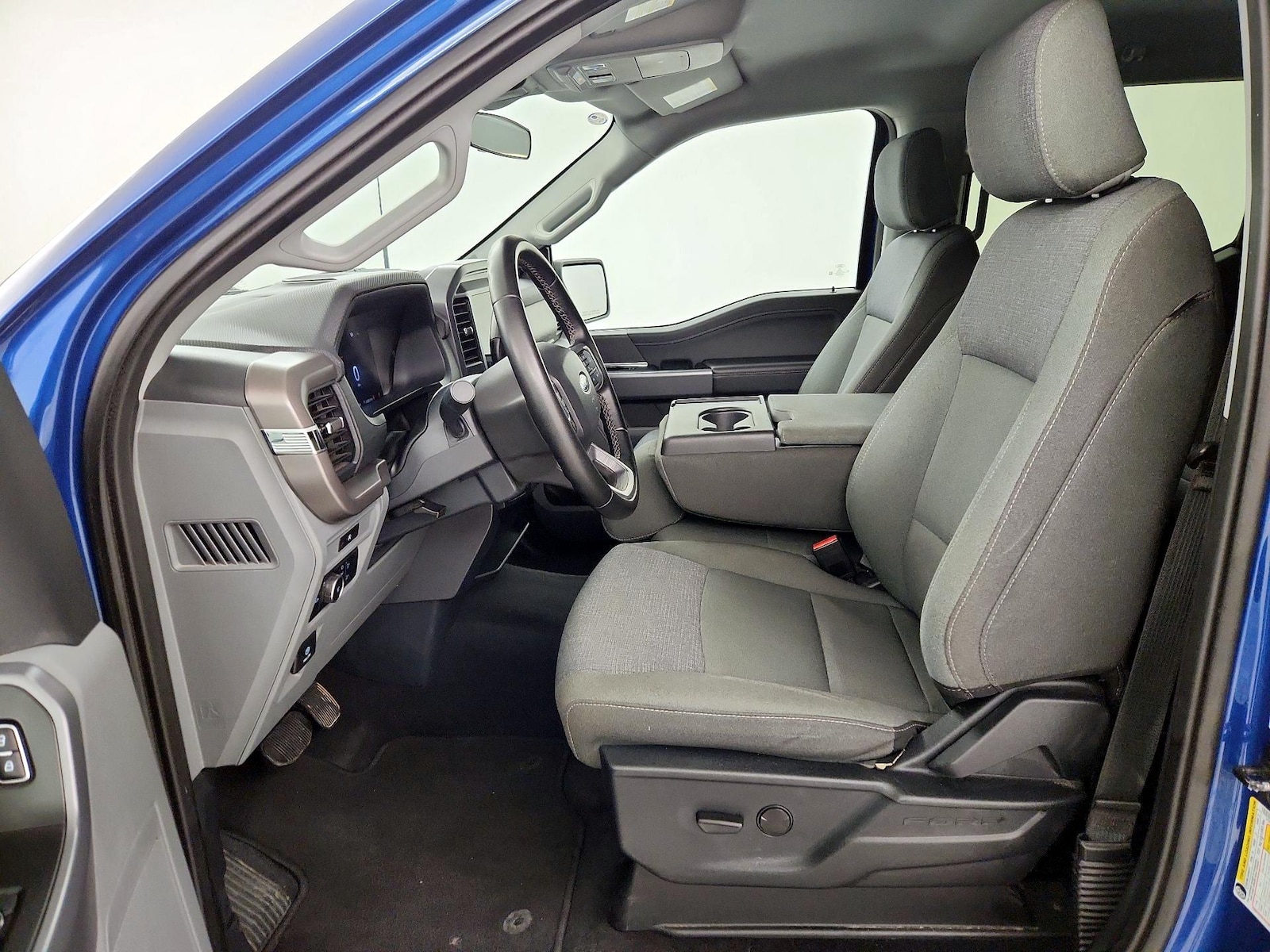 Power Seat(s) & Side Airbags