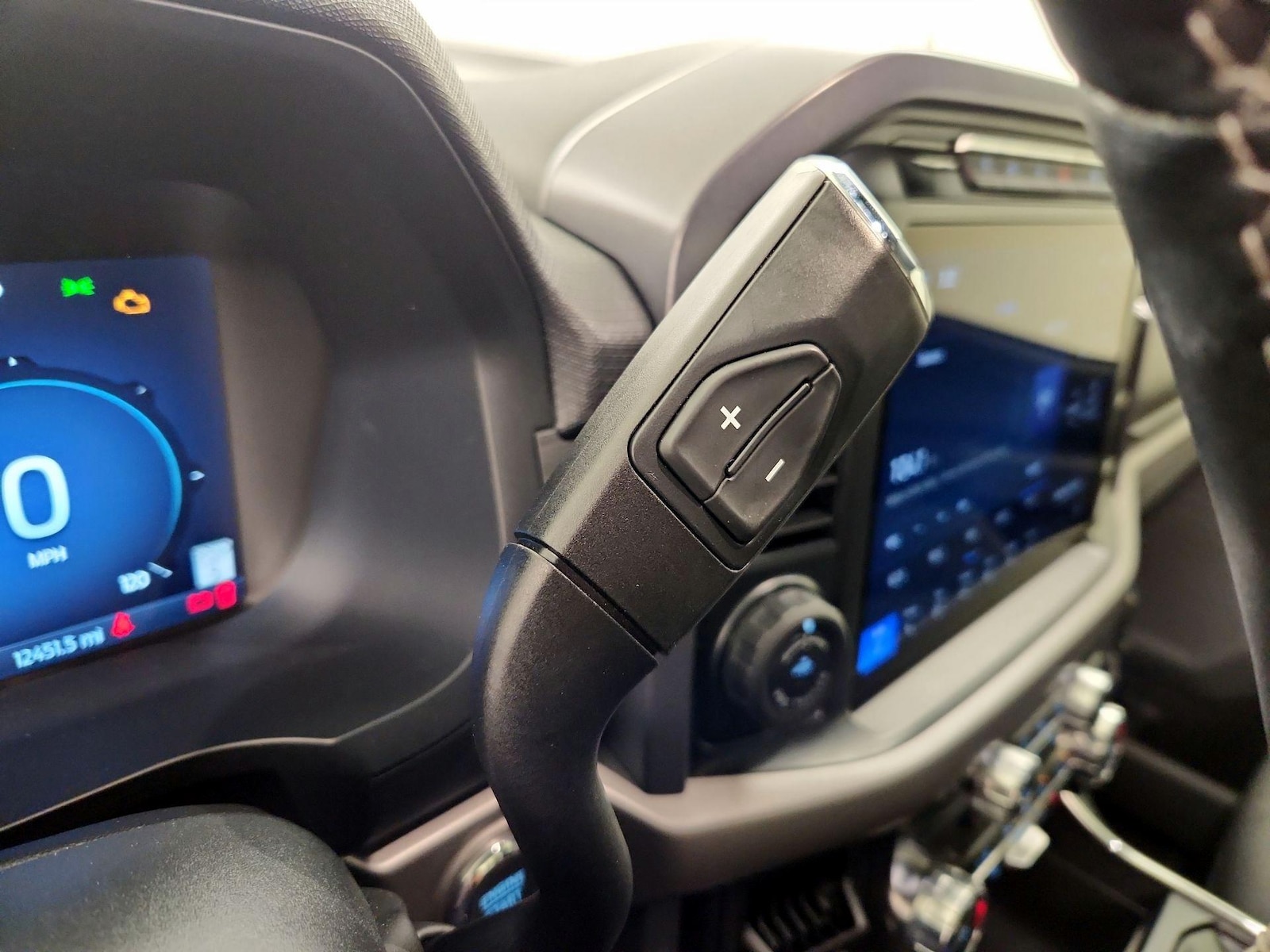 2024 Ford F-150 XLT - Photo 19
