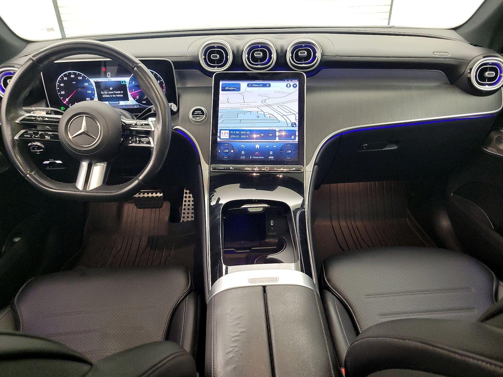 2023 Mercedes-Benz GLC GLC 300 - Photo 10