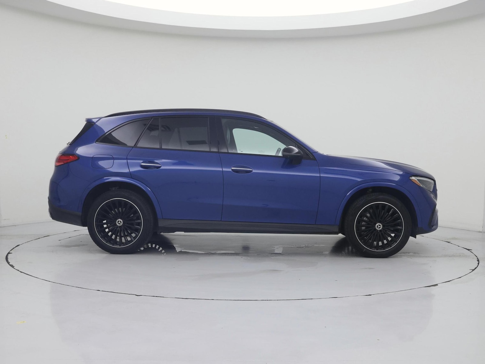 2023 Mercedes-Benz GLC GLC 300 - Photo 8