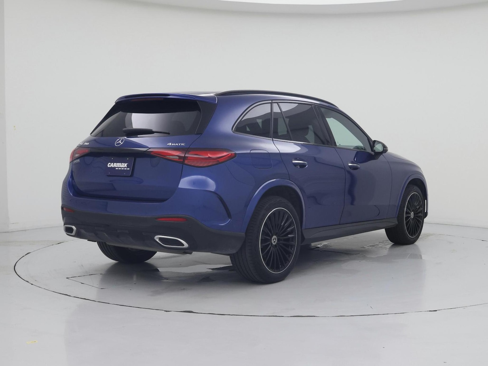 2023 Mercedes-Benz GLC GLC 300 - Photo 9