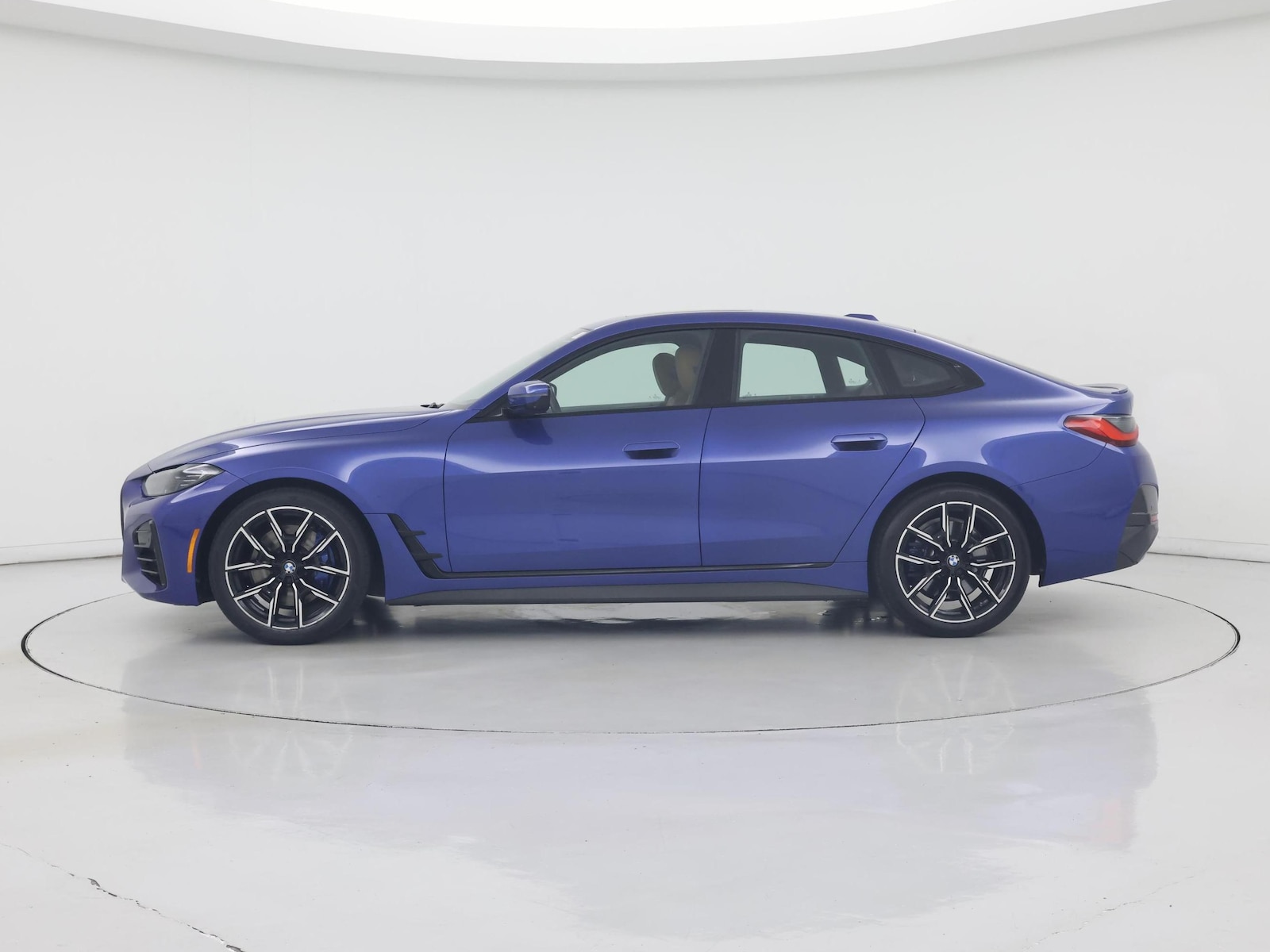 2022 BMW 4 Series 430i - Photo 4