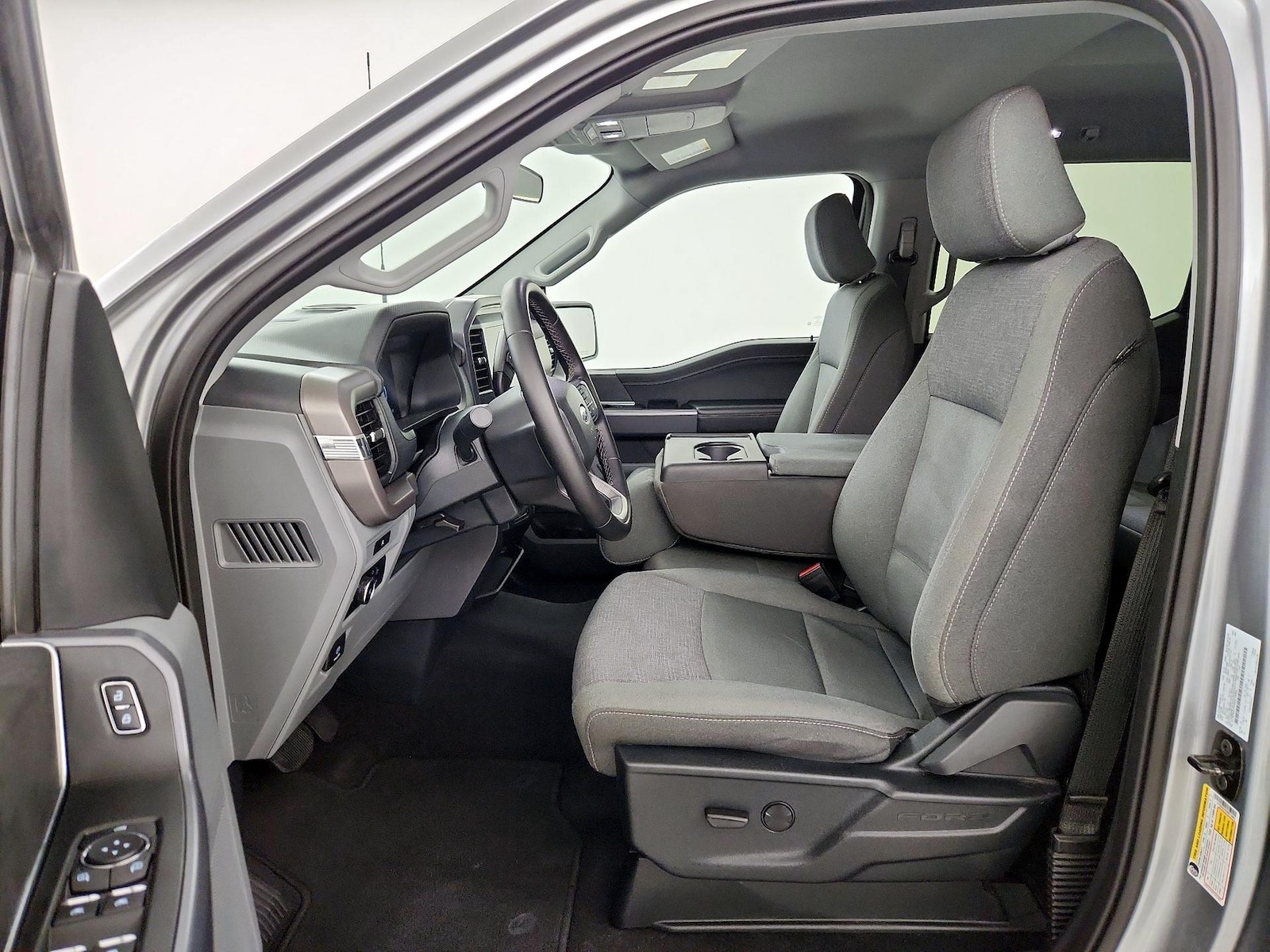 Power Seat(s) & Side Airbags