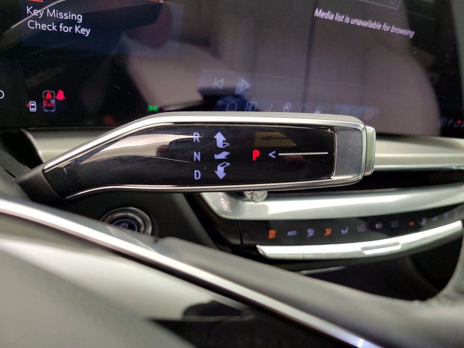 2024 Cadillac LYRIQ Sport 1 - Photo 18