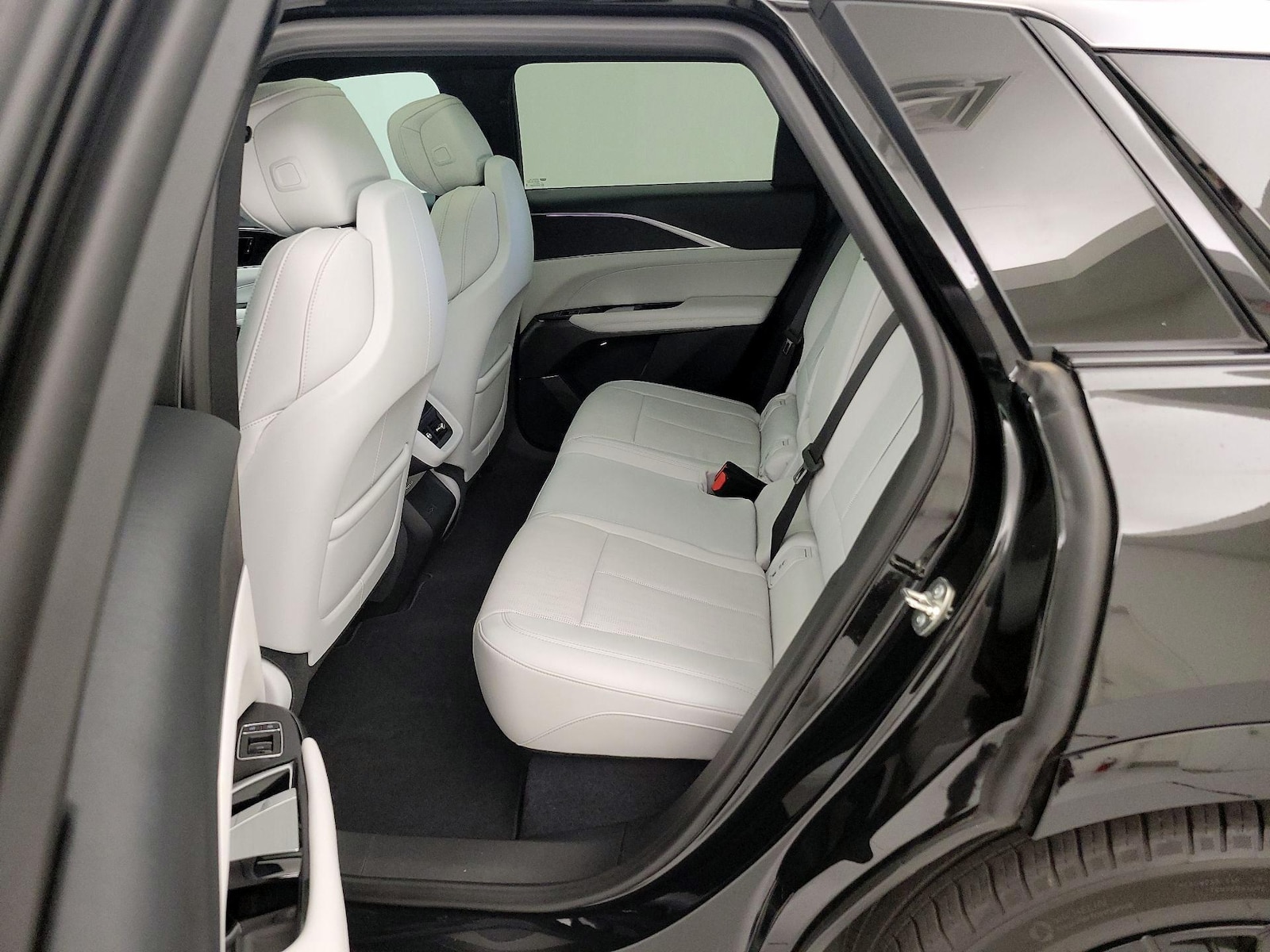 2024 Cadillac LYRIQ Sport 1 - Photo 21