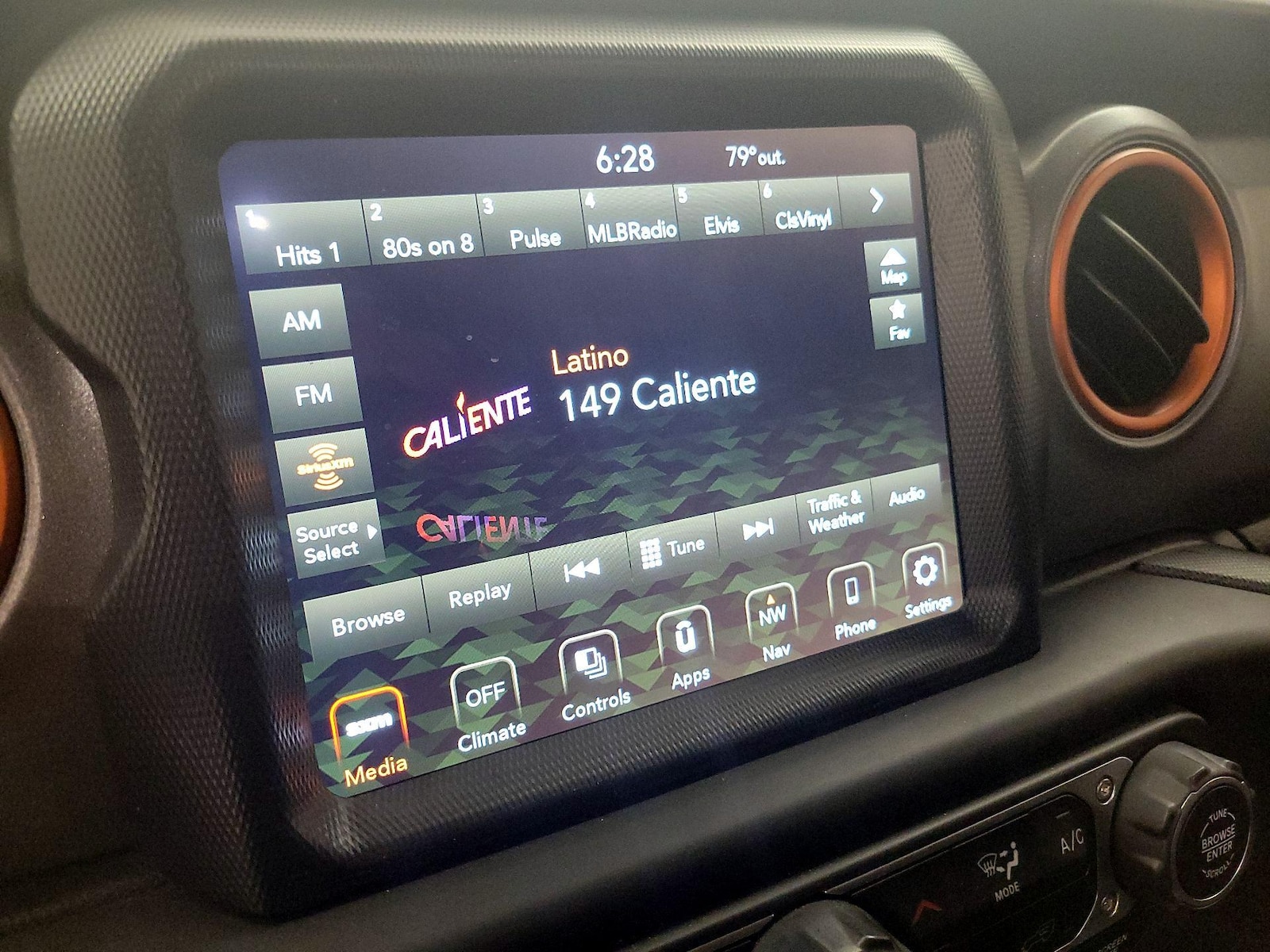 2023 Jeep Gladiator Mojave - Photo 8