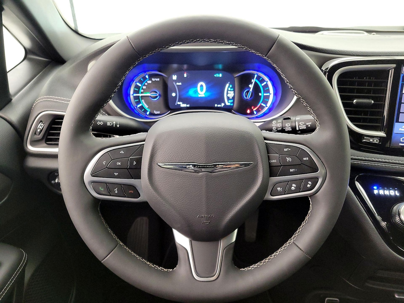 2025 Chrysler Pacifica PHEV Select - Photo 11