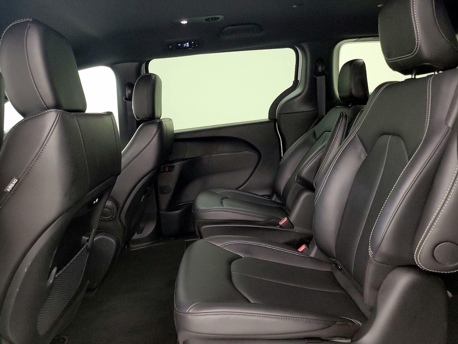 2025 Chrysler Pacifica PHEV Select - Photo 20