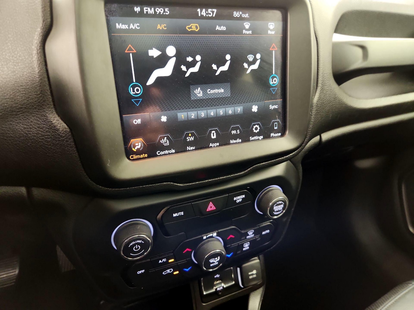 2020 Jeep Renegade Limited - Photo 18
