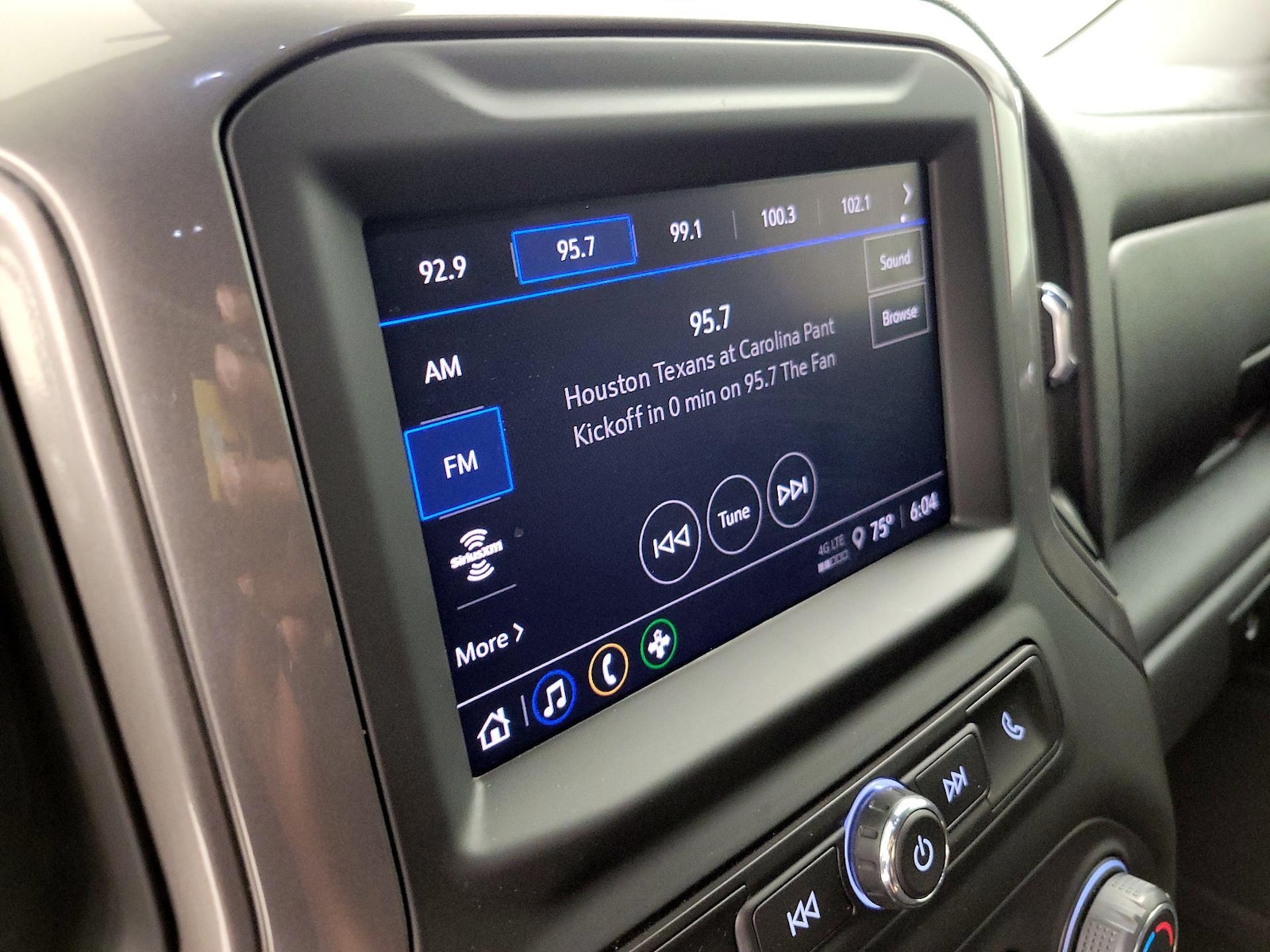 2026 Chevrolet Silverado 1500 Custom - Photo 16