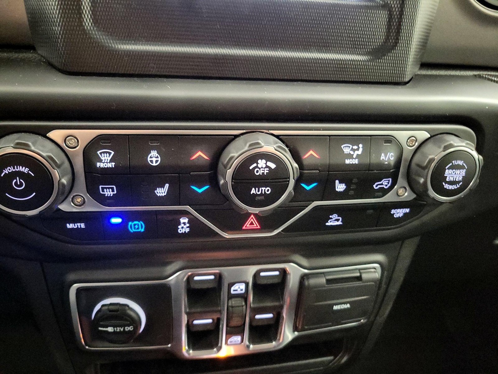 2023 Jeep Wrangler 4xe Willys 4XE - Photo 8