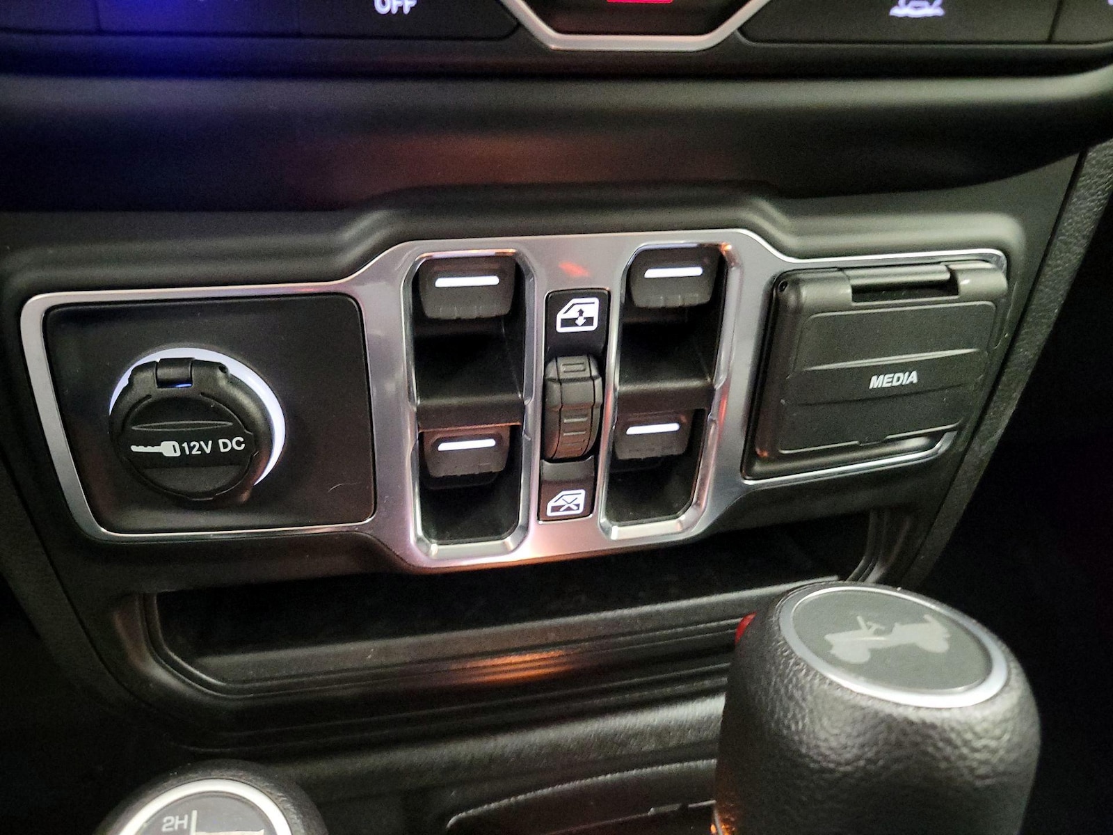 2023 Jeep Wrangler 4xe Willys 4XE - Photo 10