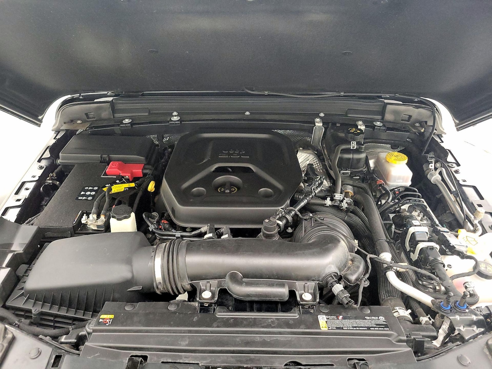 2025 Jeep Wrangler 4-Door Sahara - Photo 22