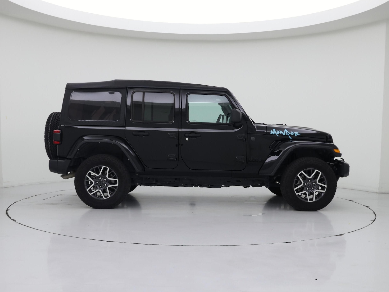 2025 Jeep Wrangler 4-Door Sahara - Photo 8
