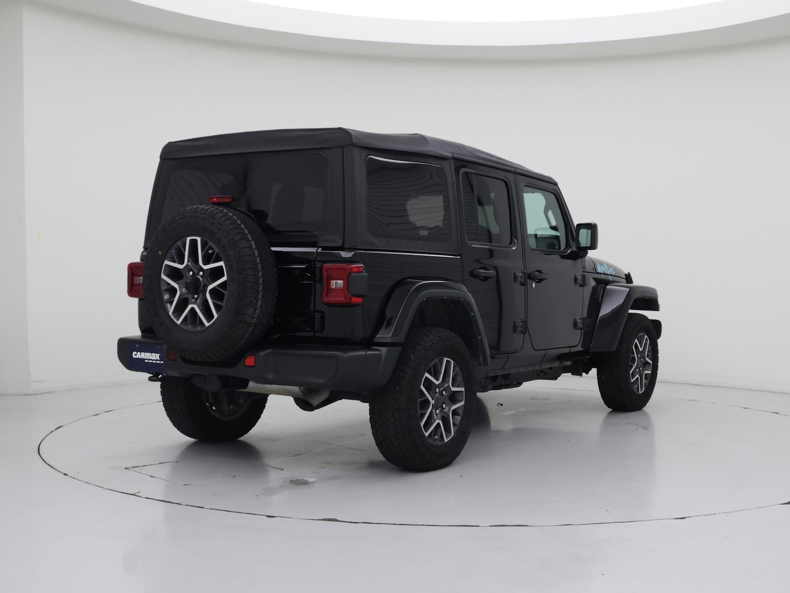 2025 Jeep Wrangler 4-Door Sahara - Photo 9