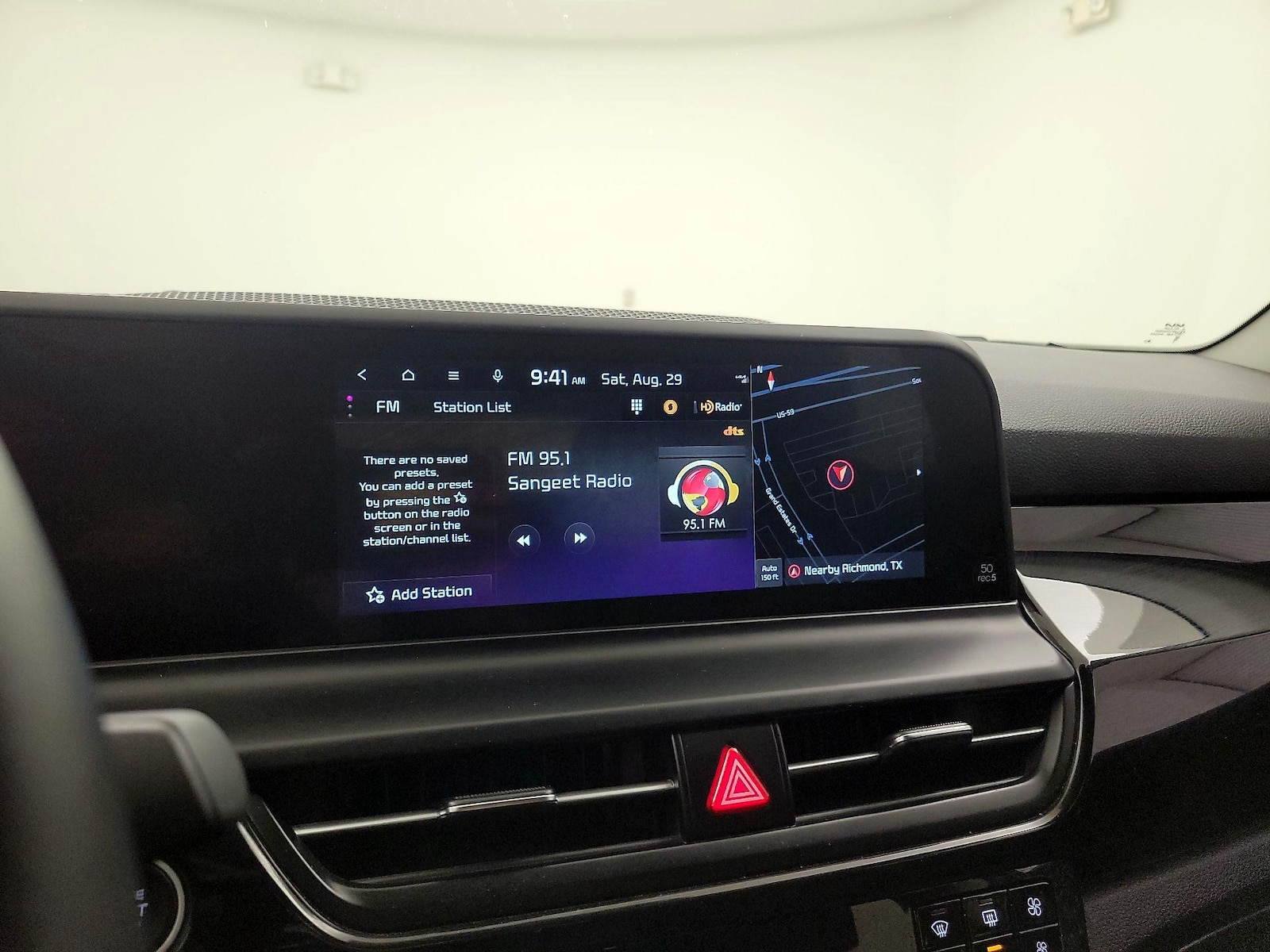 2025 Kia Seltos S - Photo 17
