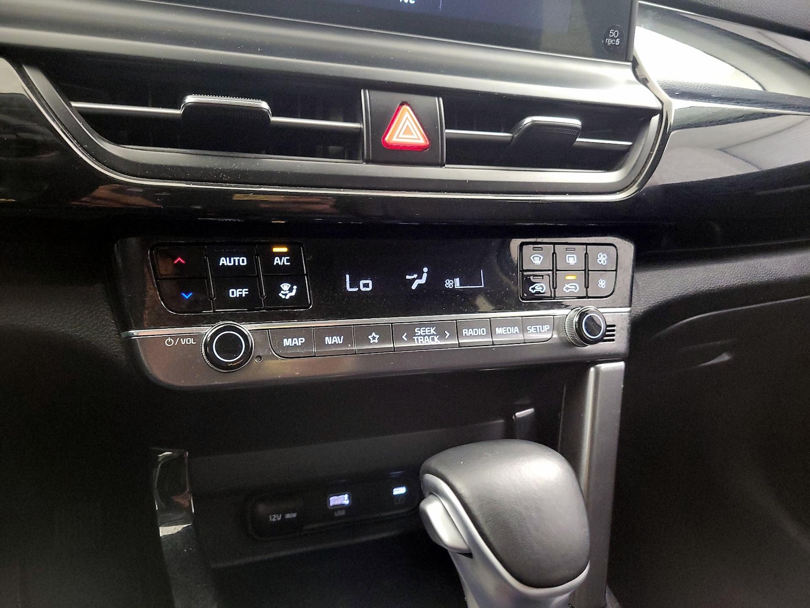 2025 Kia Seltos S - Photo 18