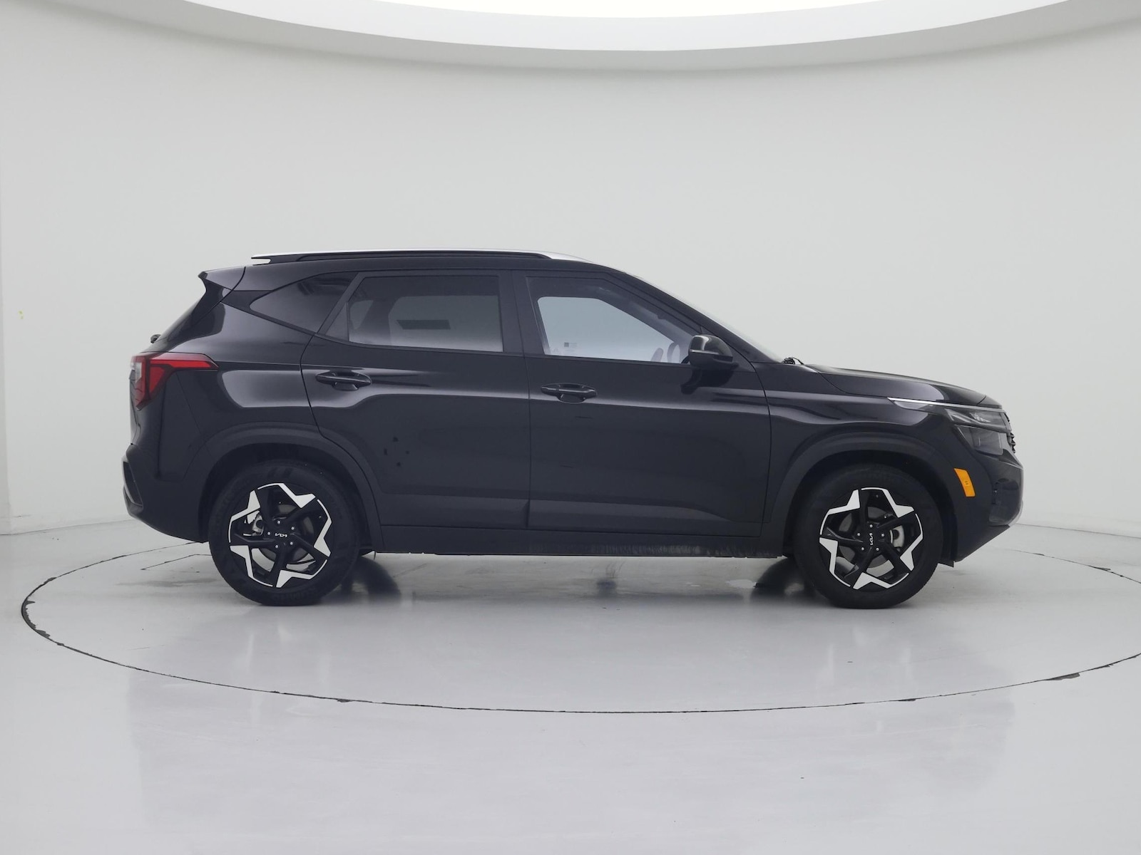 2025 Kia Seltos S - Photo 8