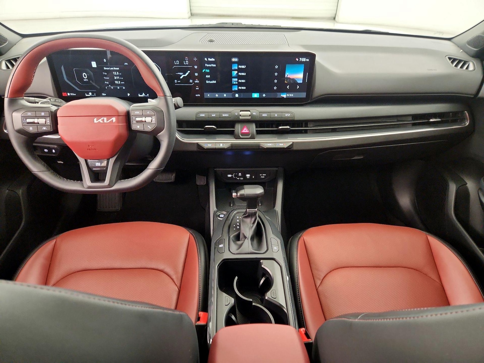 2026 Kia K4 GT-Line - Photo 10