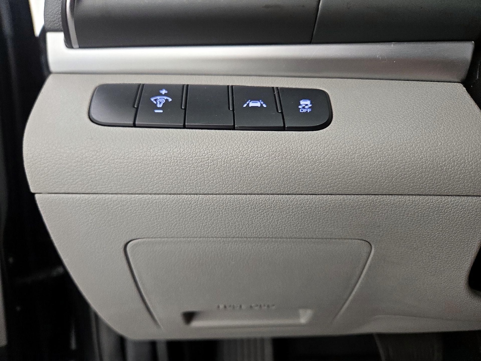 2020 Hyundai Elantra SE - Photo 14