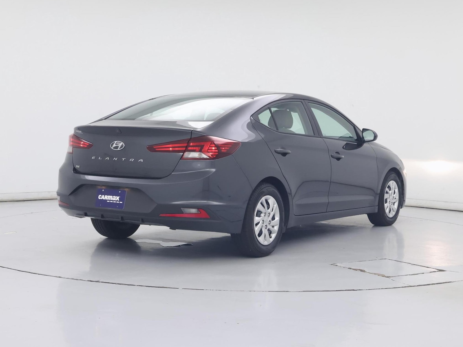 2020 Hyundai Elantra SE - Photo 9