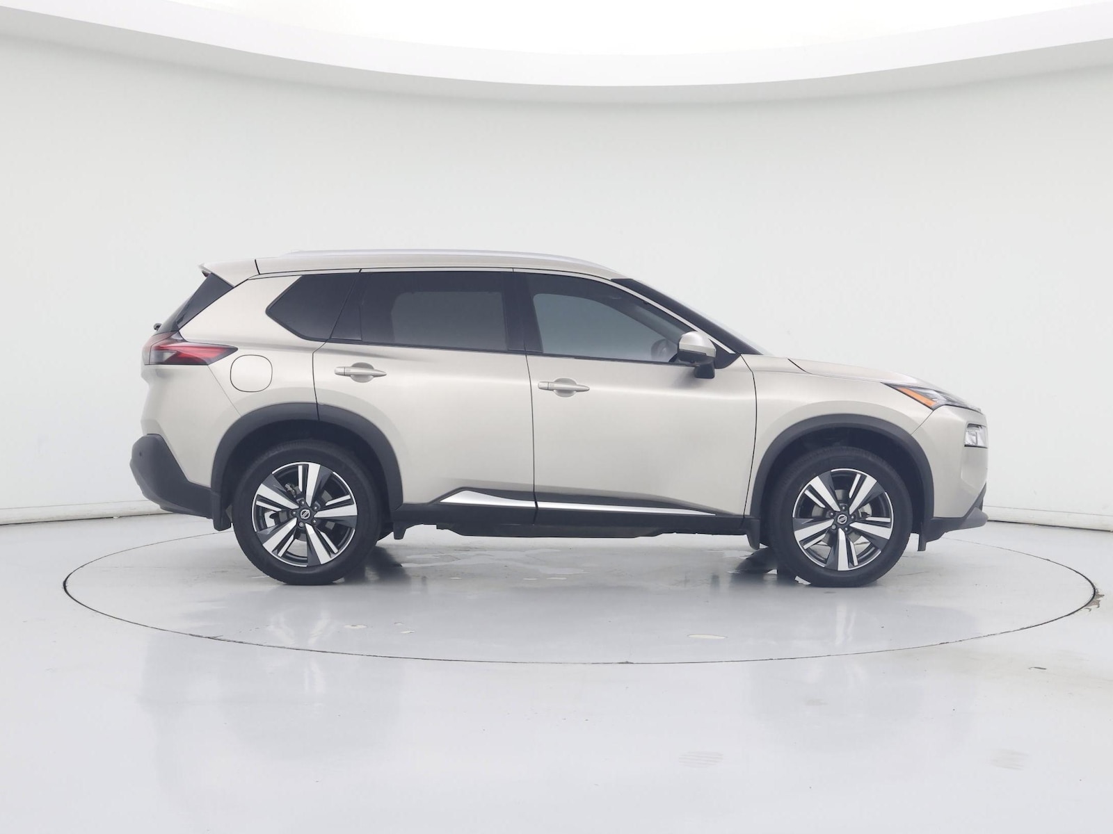 2021 Nissan Rogue SL - Photo 8