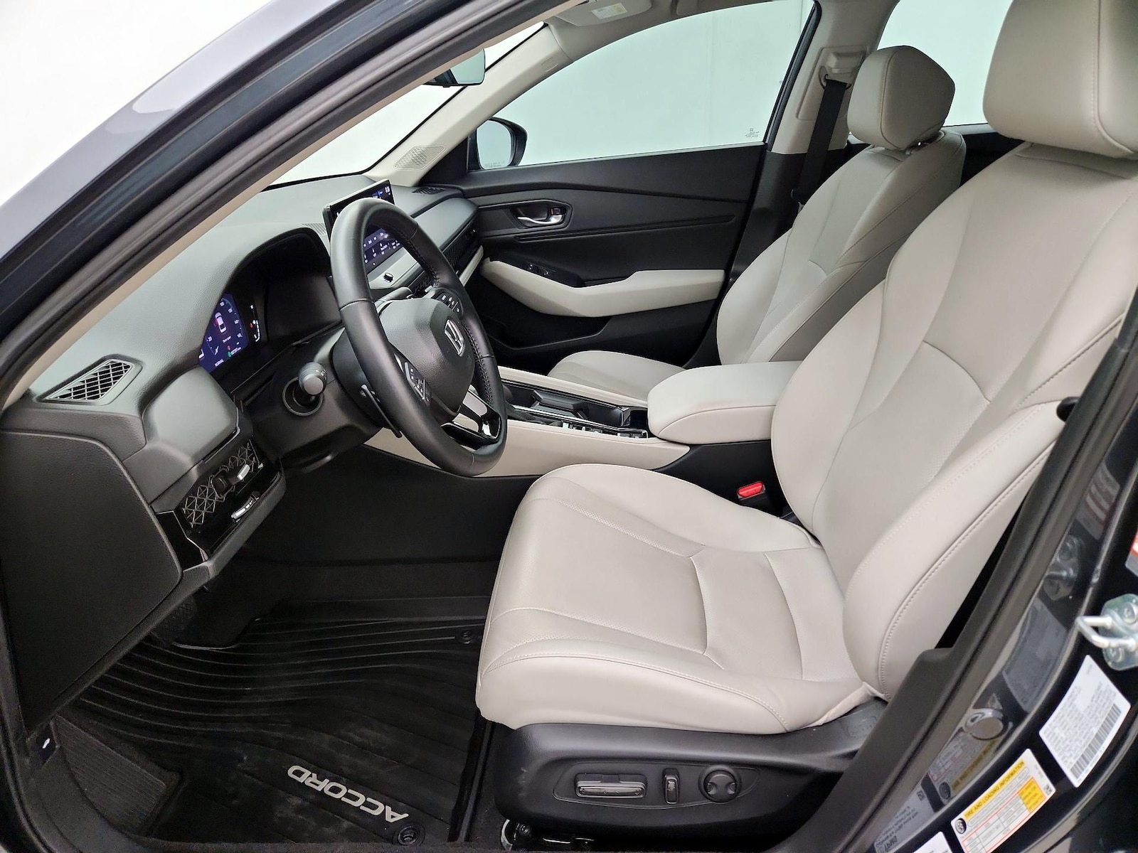 2025 Honda Accord Hybrid EX-L - Photo 12