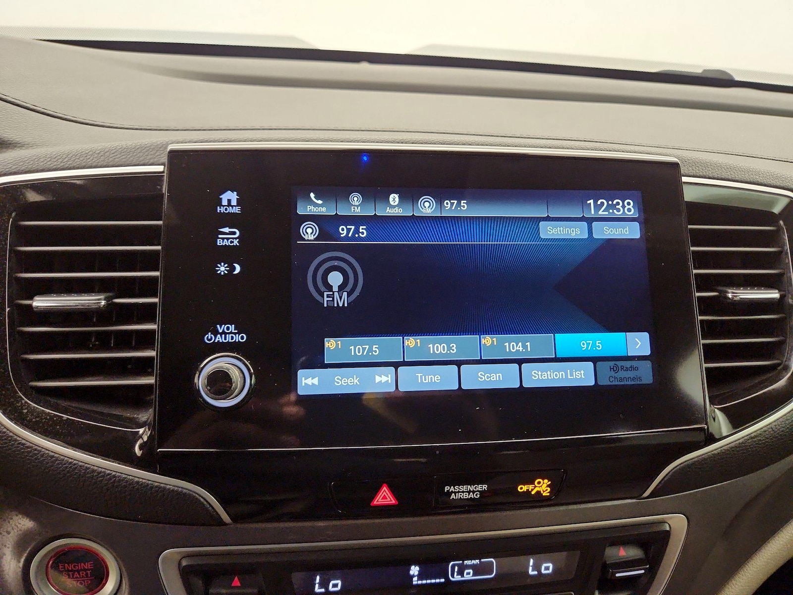 2020 Honda Pilot EX-L - Photo 16
