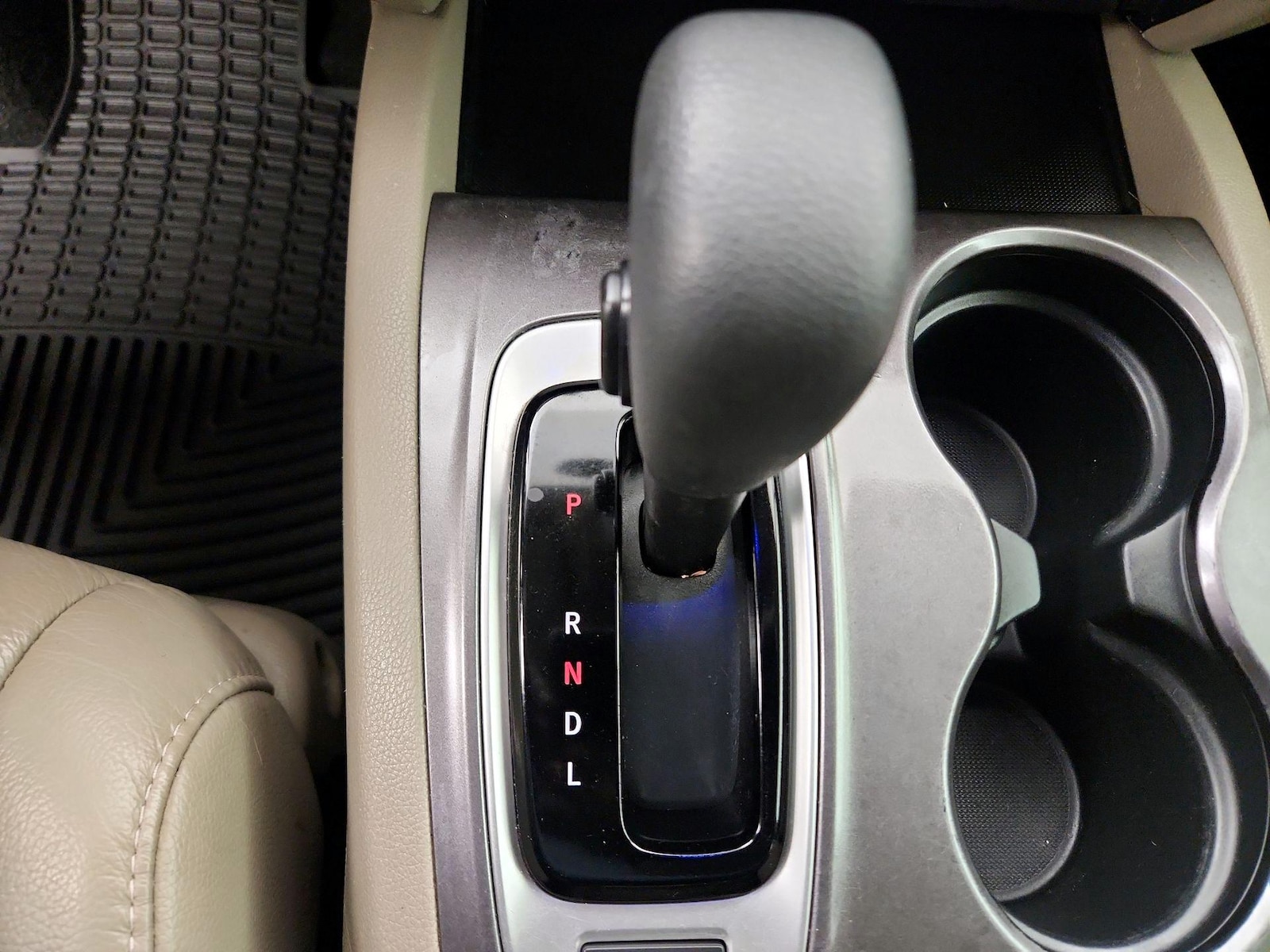 2020 Honda Pilot EX-L - Photo 18