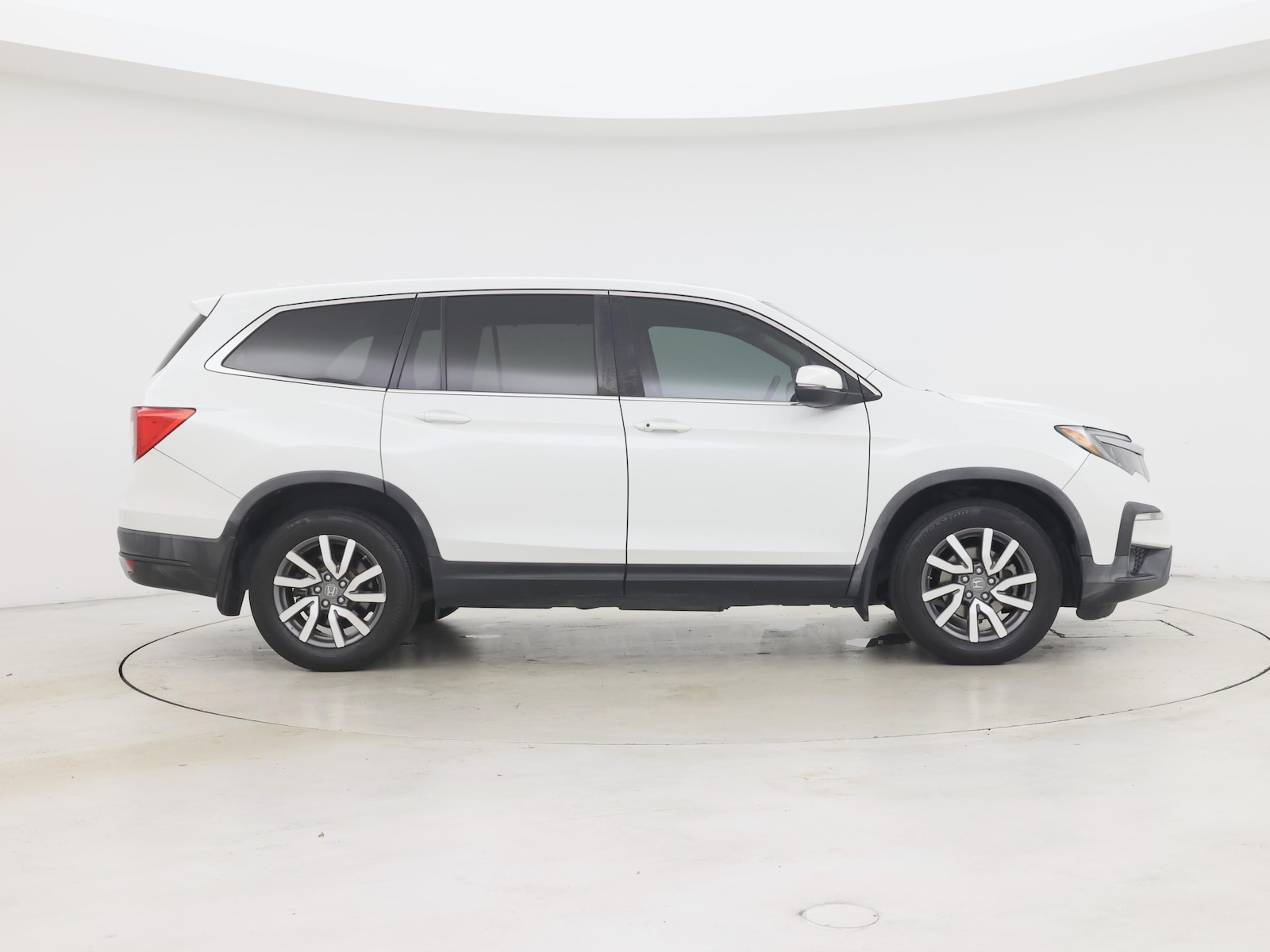 2020 Honda Pilot EX-L - Photo 8