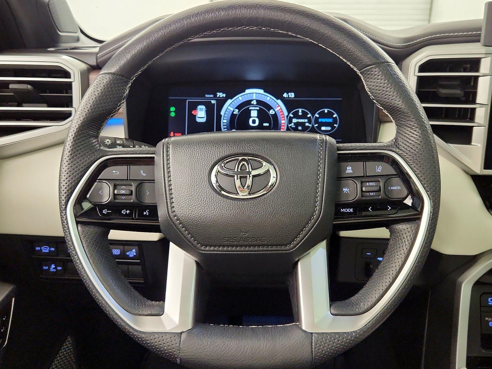 2024 Toyota Sequoia Capstone - Photo 11