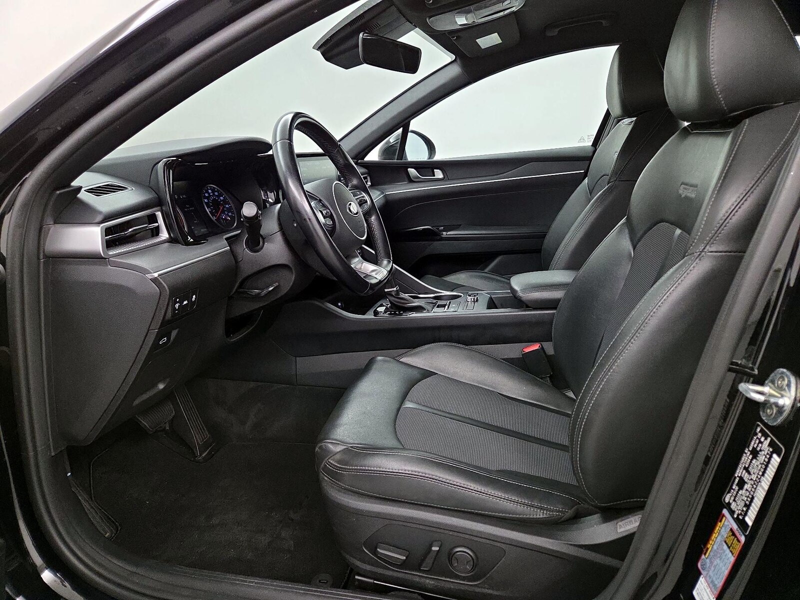 Power Seat(s) & Side Airbags