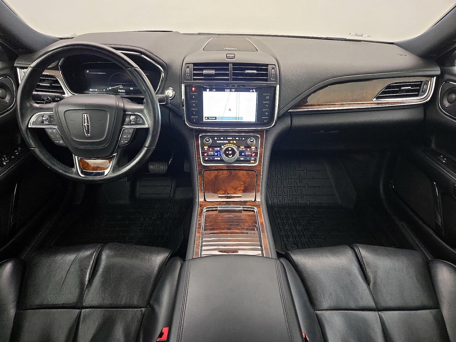 2018 Lincoln Continental Reserve - Photo 10