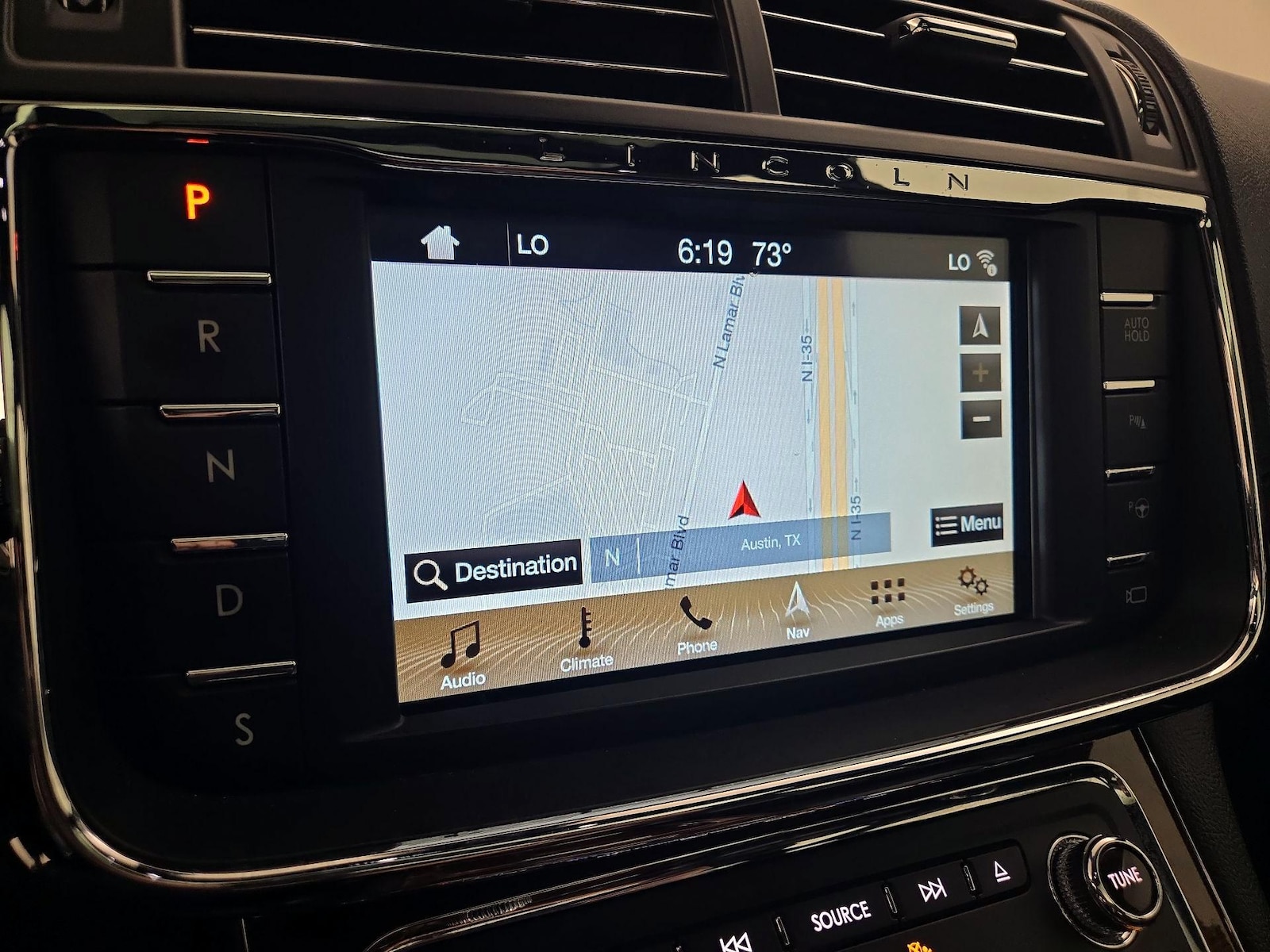 2018 Lincoln Continental Reserve - Photo 15