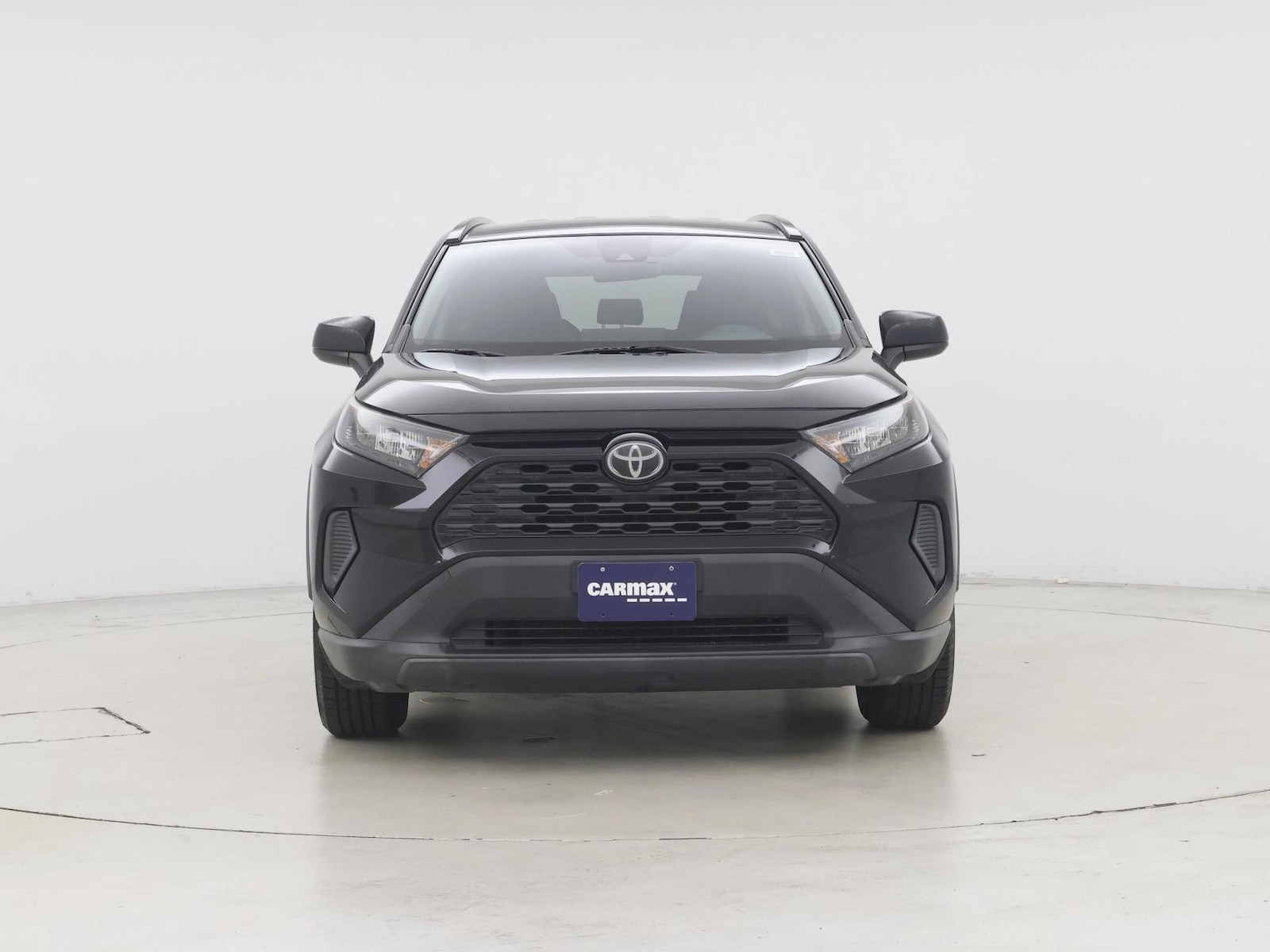 2019 Toyota RAV4 LE - Photo 6