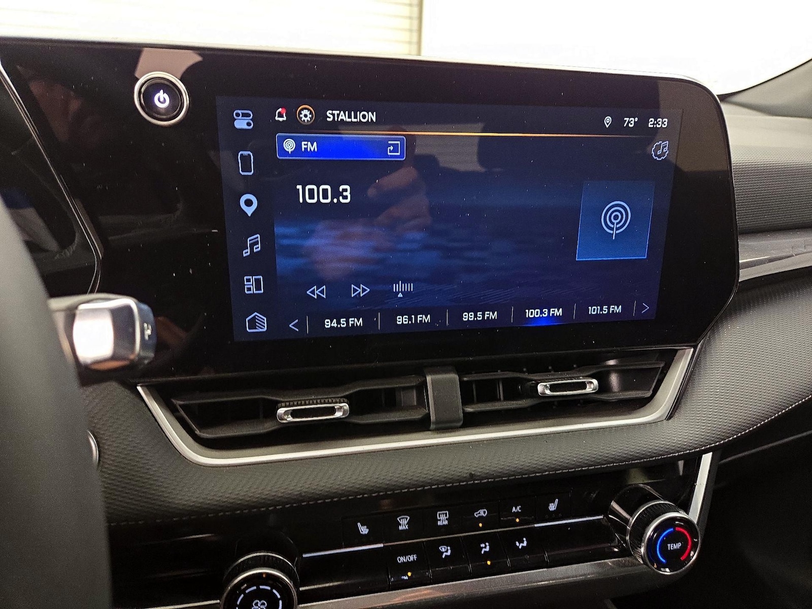 2025 Chevrolet Equinox LT - Photo 17