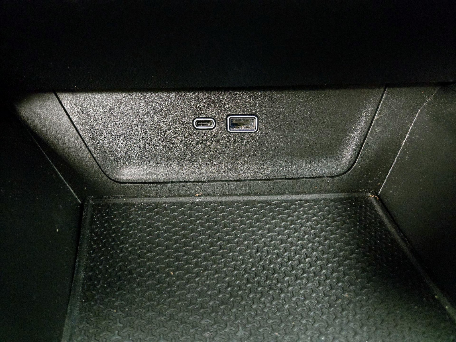 2025 Chevrolet Equinox LT - Photo 20