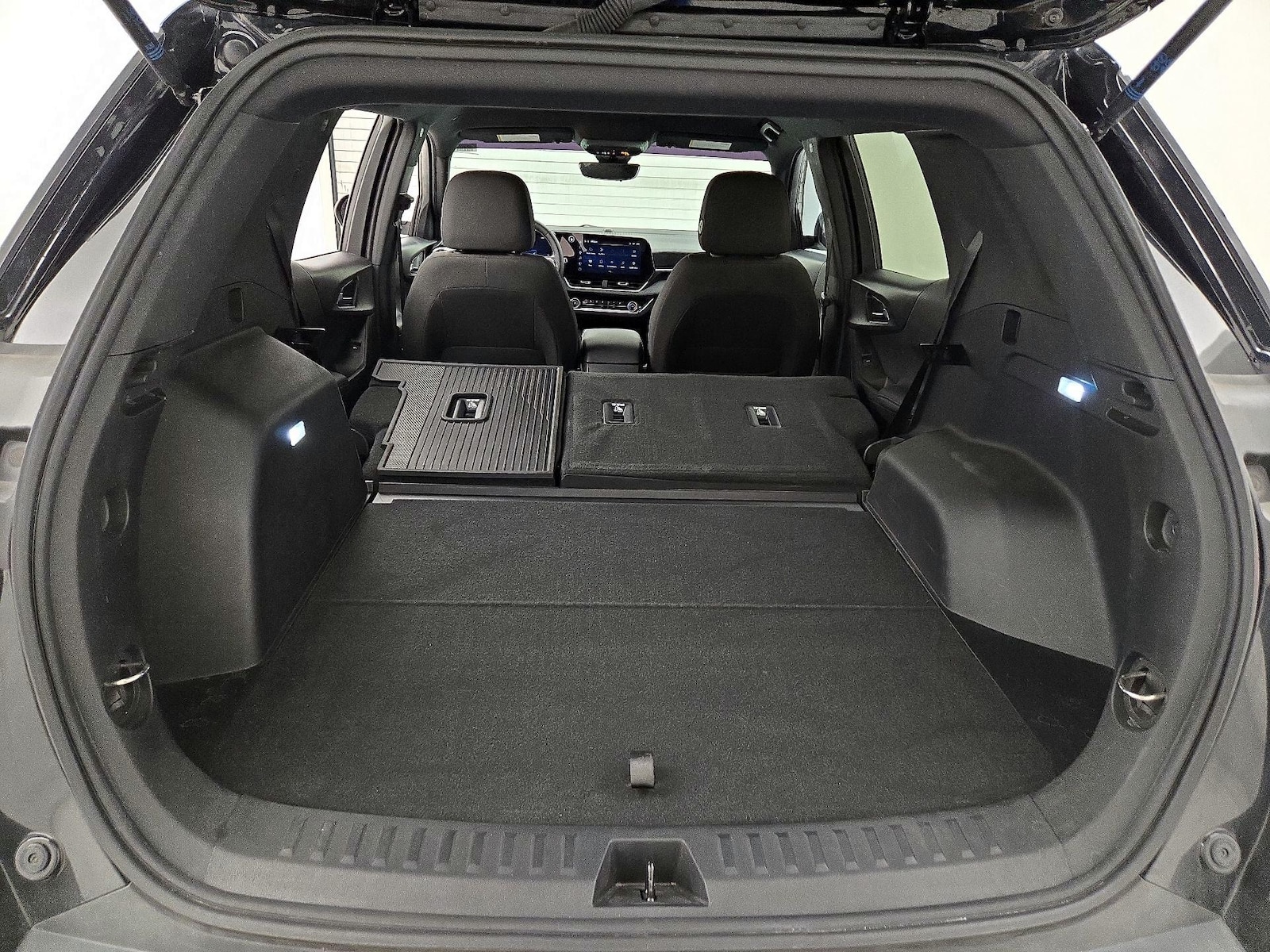 2025 Chevrolet Equinox LT - Photo 23