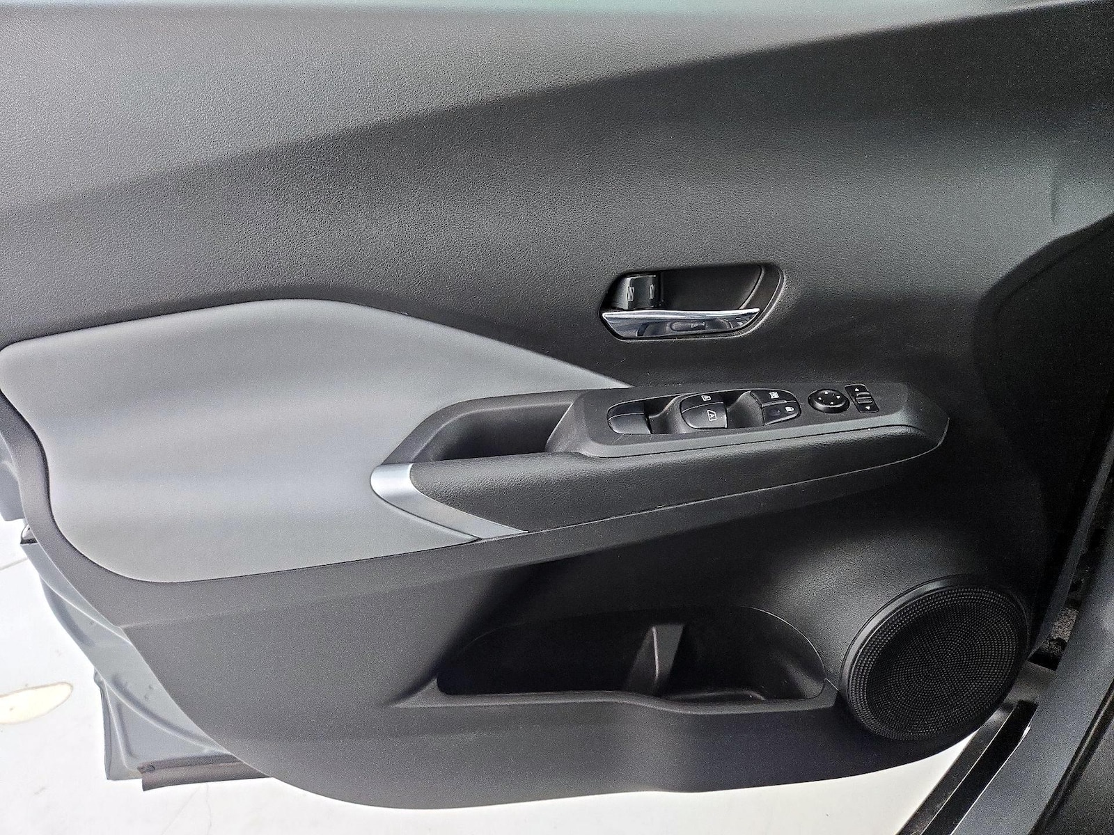 2021 Nissan Kicks SR - Photo 13