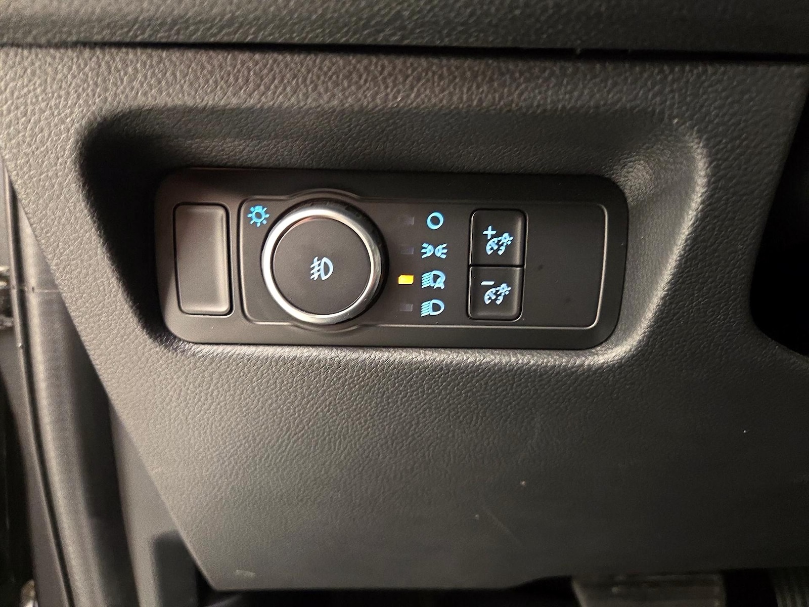 2026 Ford Ranger XLT - Photo 14