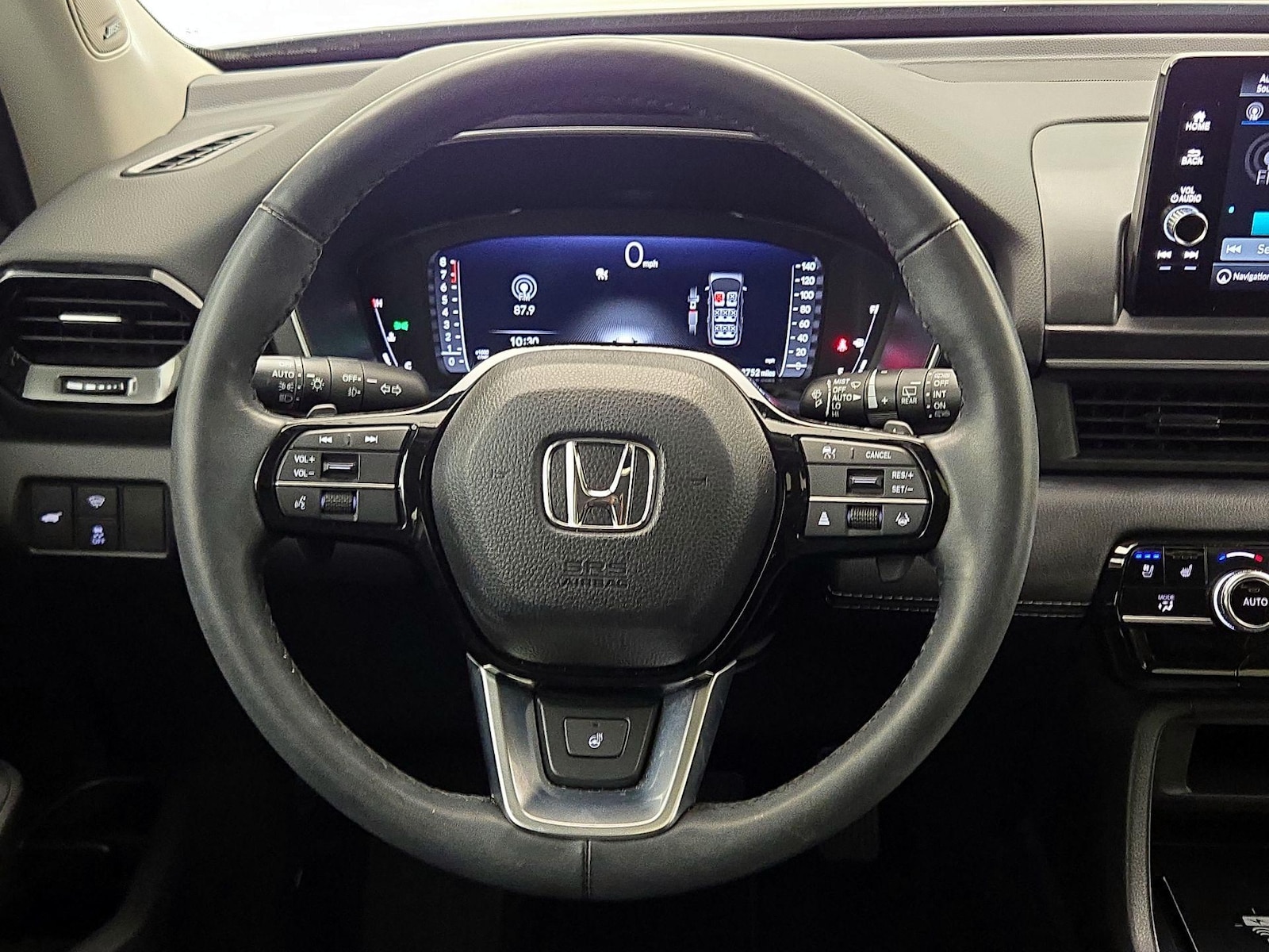 2025 Honda Pilot Elite - Photo 11