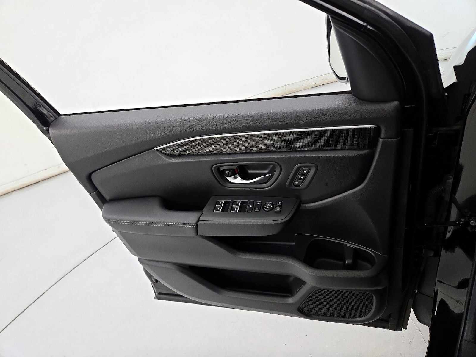 2025 Honda Pilot Elite - Photo 13