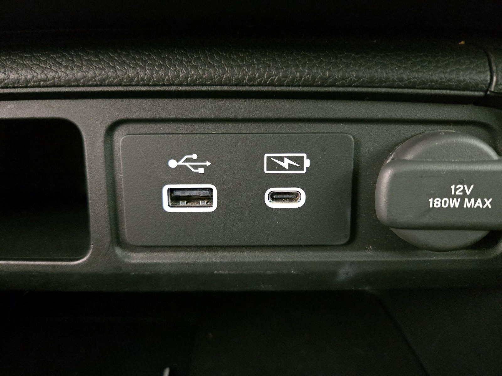 2025 Honda Pilot Elite - Photo 19