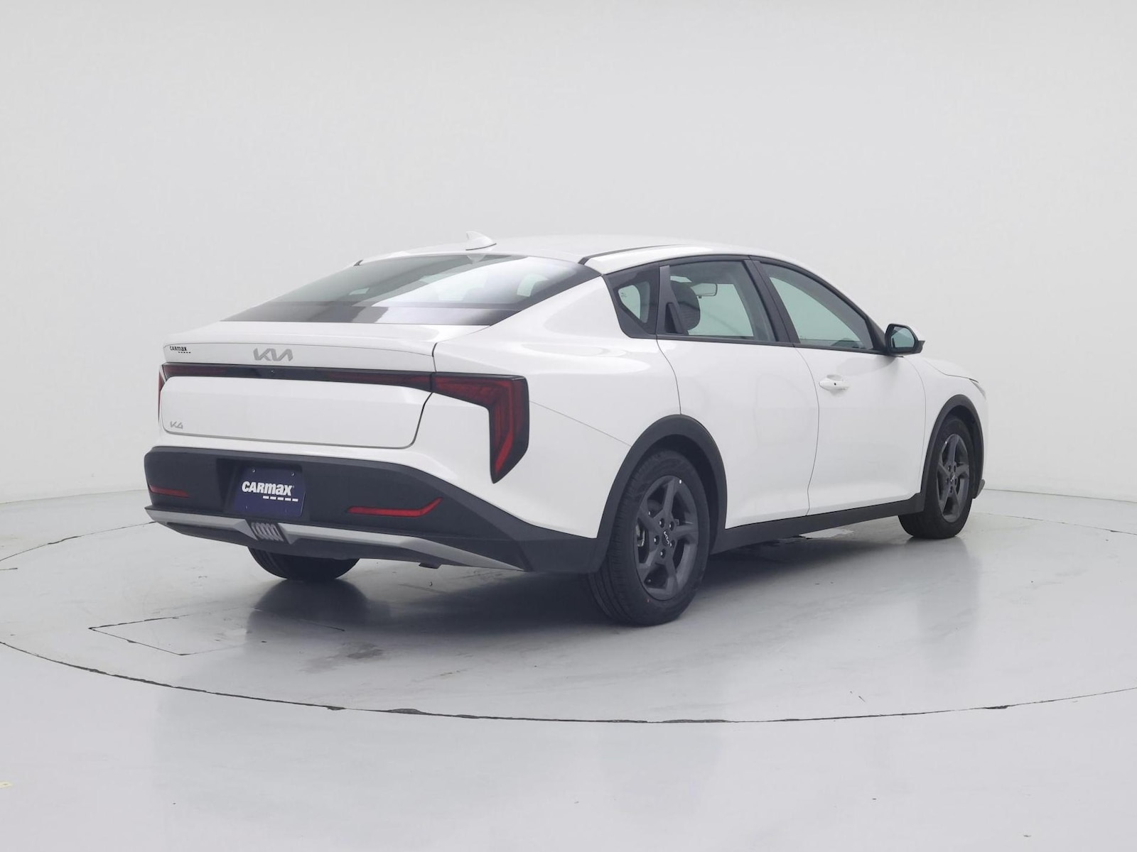 2025 Kia K4 LXS - Photo 9