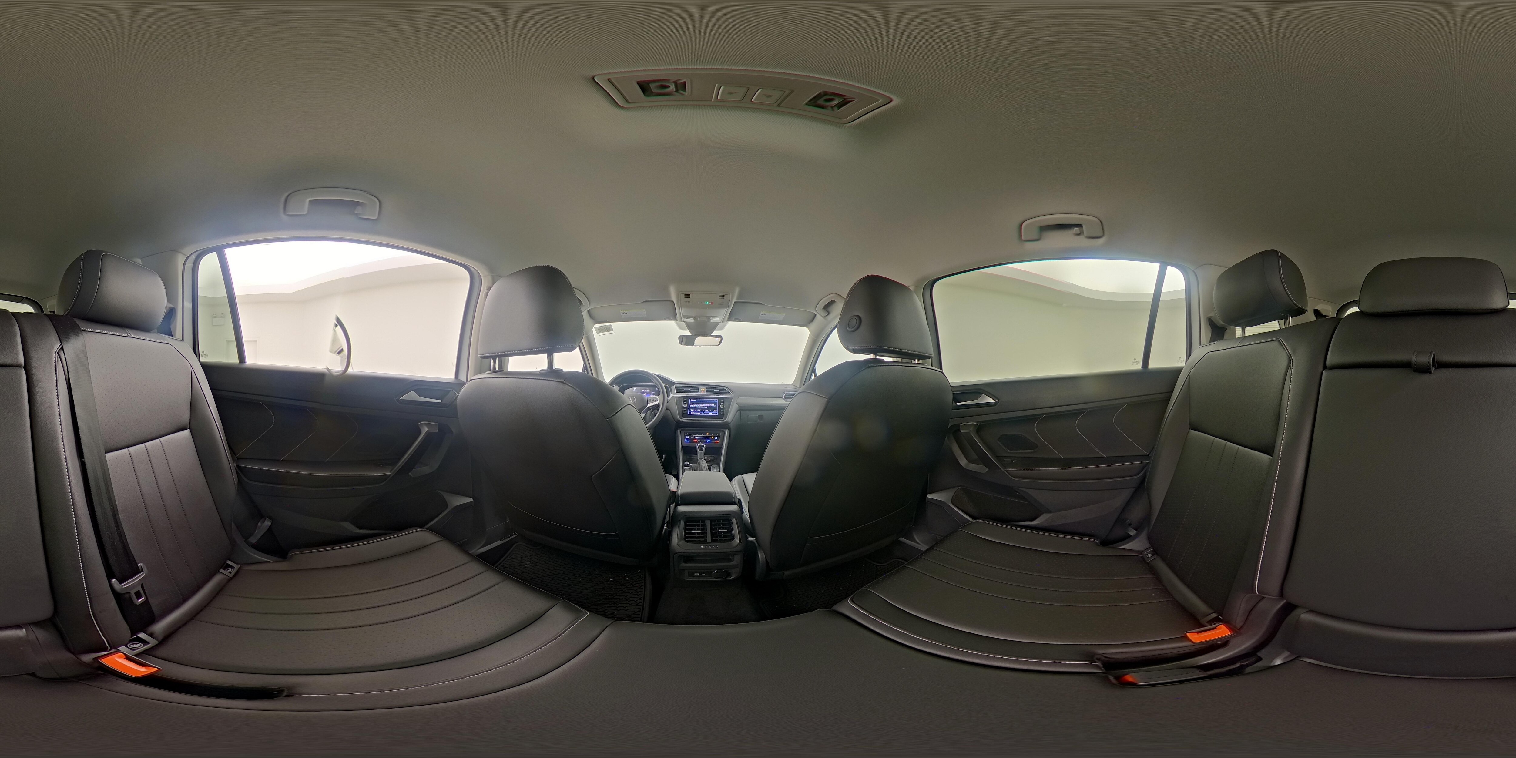 2024 Volkswagen Tiguan SE - Photo 25