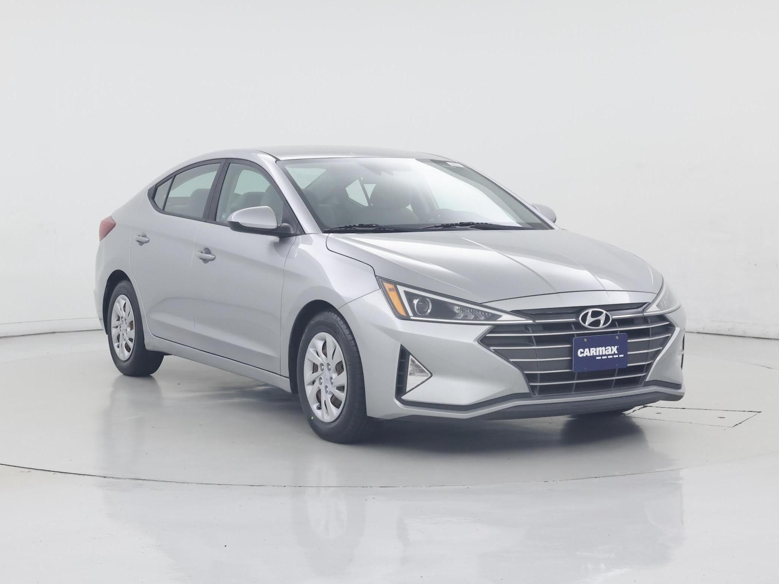 2020 Hyundai Elantra SE - Photo 2