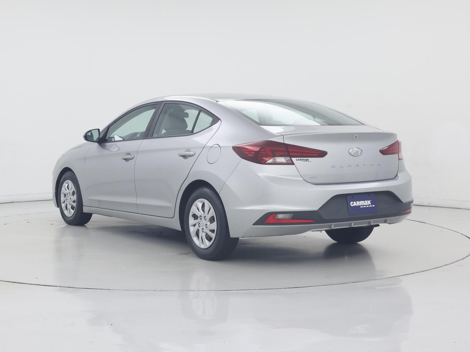 2020 Hyundai Elantra SE - Photo 3