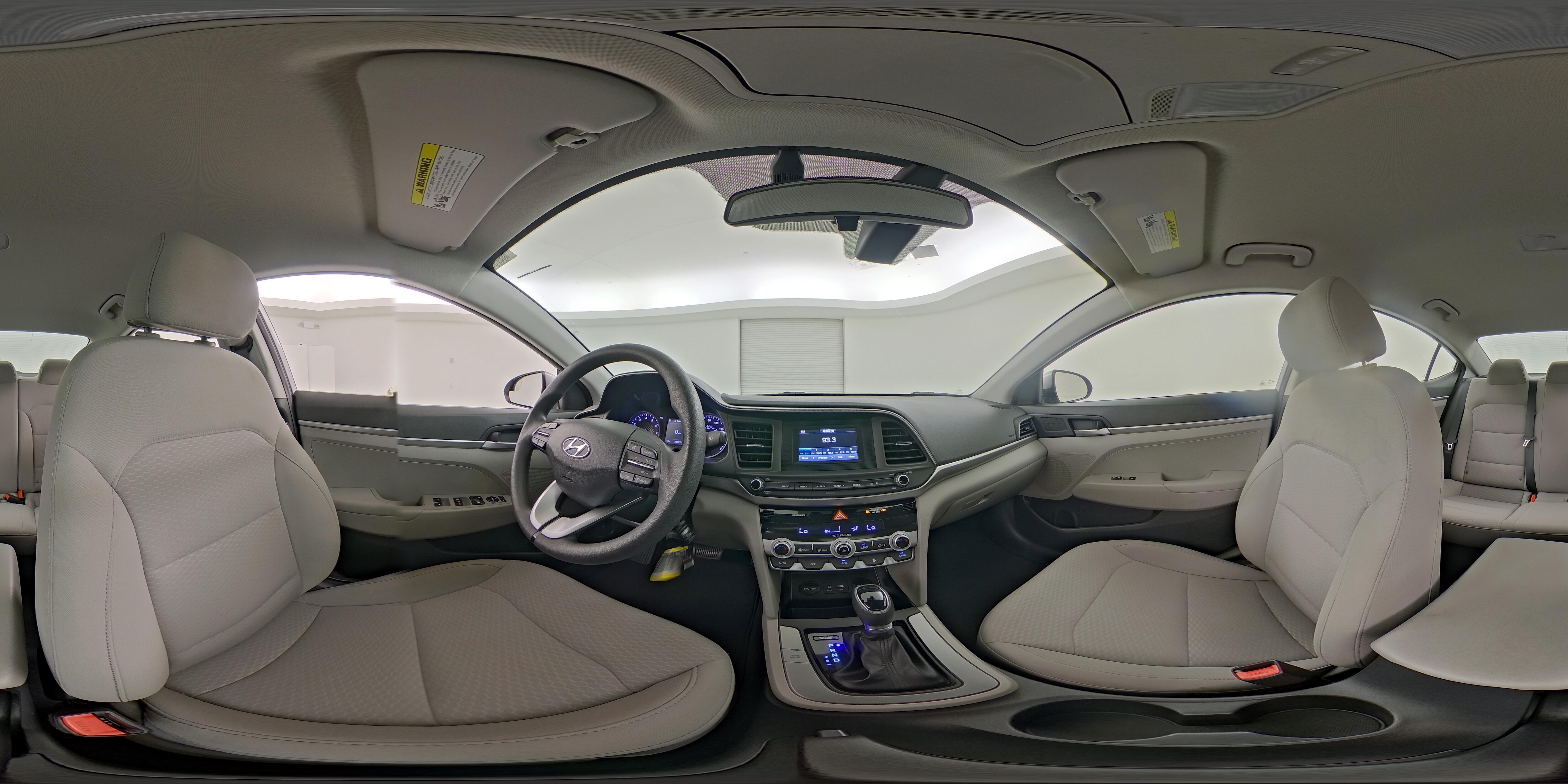 2020 Hyundai Elantra SE - Photo 24