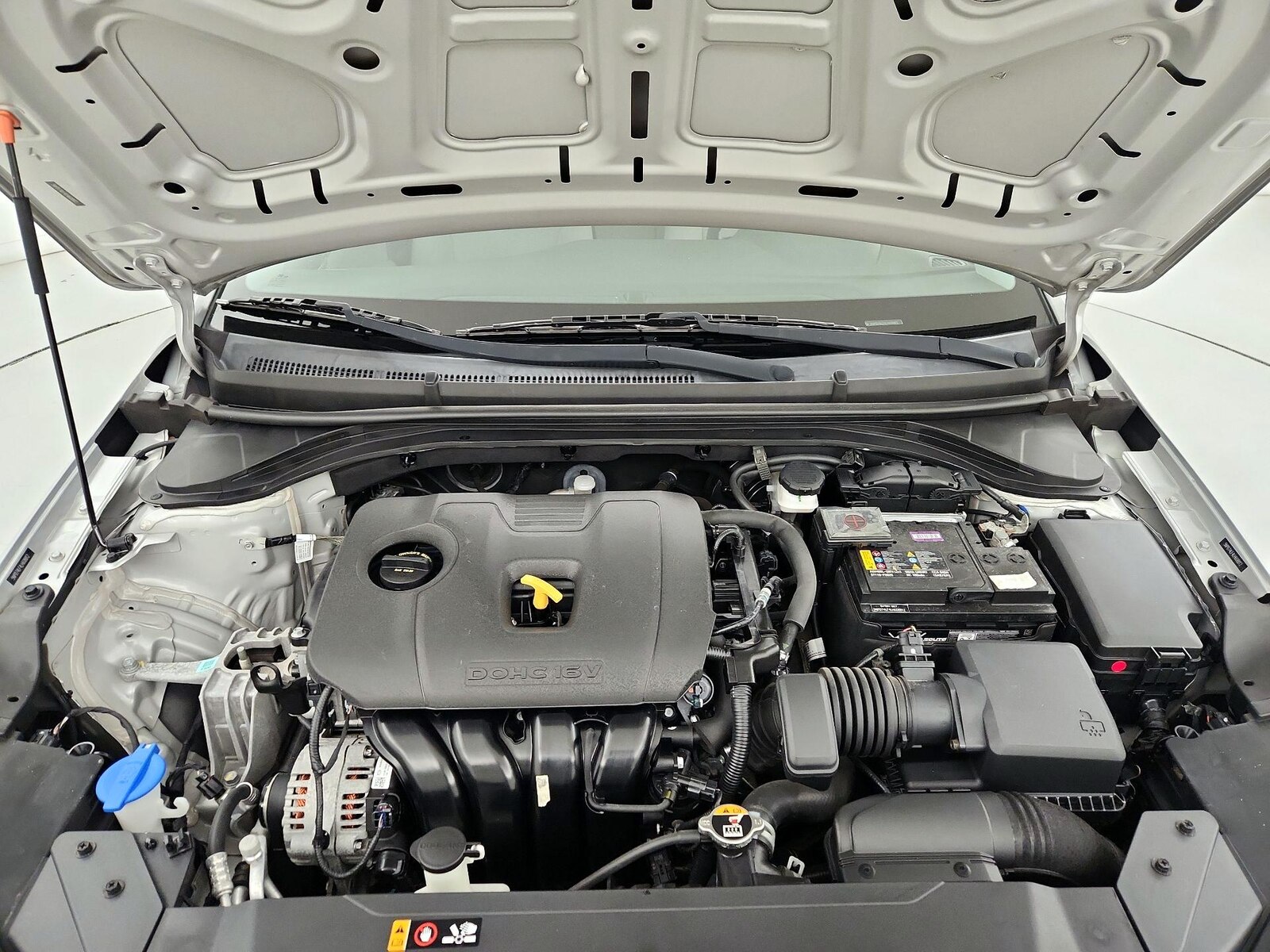 2020 Hyundai Elantra SE - Photo 22