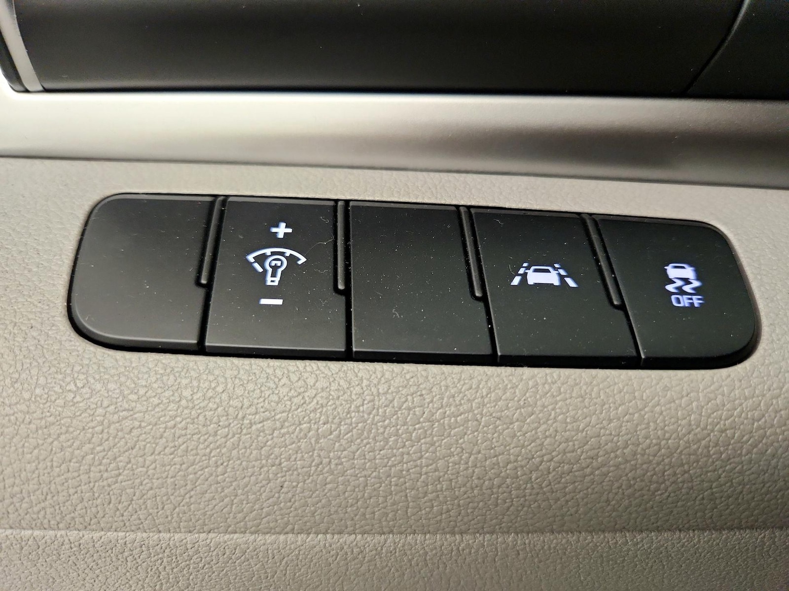 2020 Hyundai Elantra SE - Photo 14